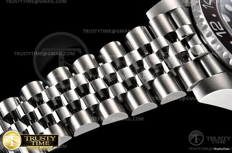 0928 Casual ROLGMT174 – GMT II 975